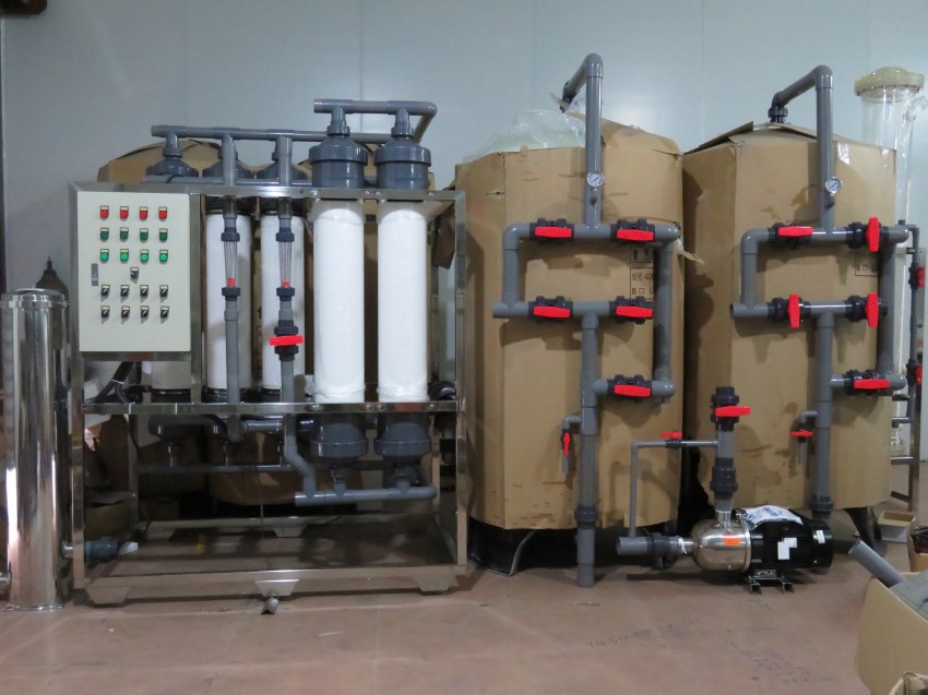 超滤系统,UF超滤水处理设备,湖水处理设备