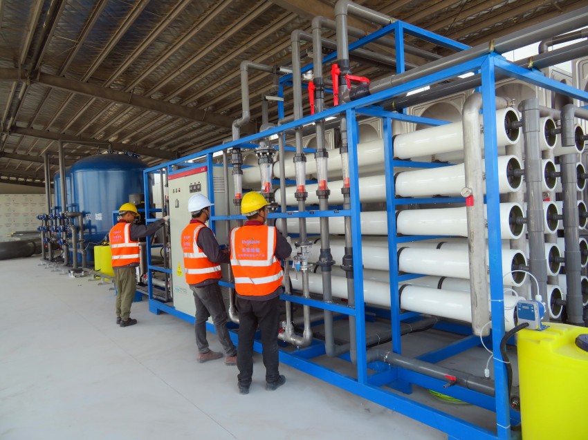 工业用反渗透纯水处理设备,反渗透脱盐装置